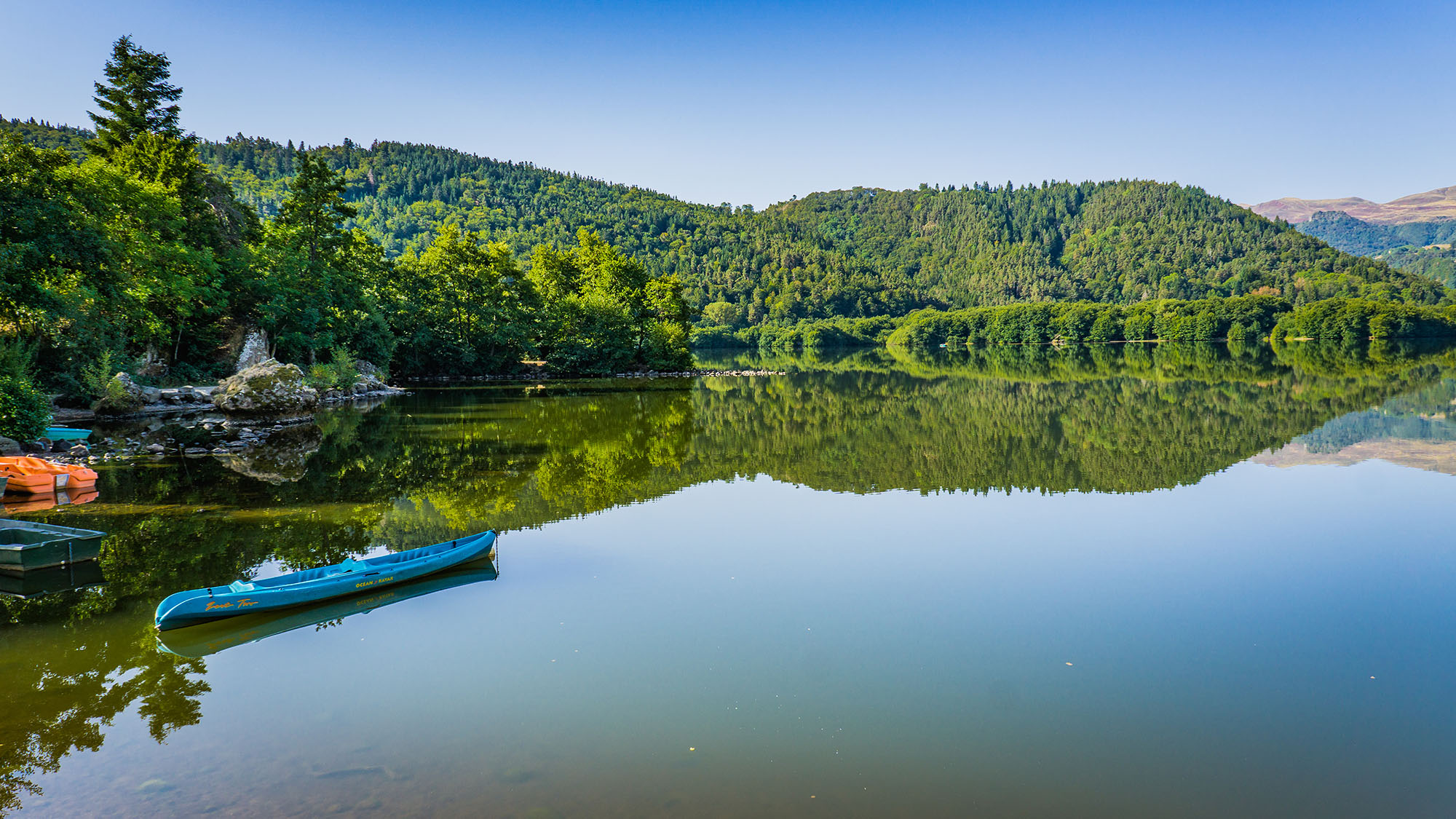 lac chambon auvergne