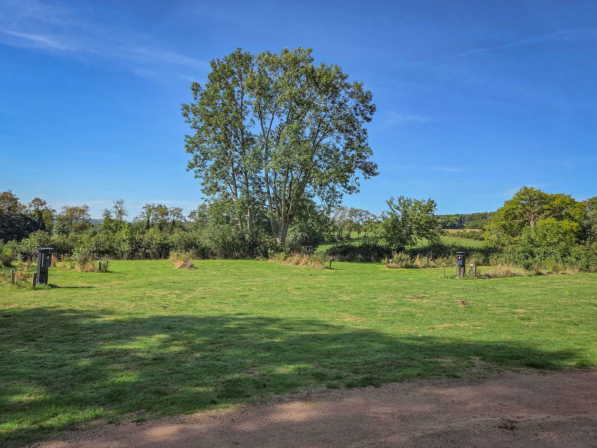louer emplacement de camping auvergne